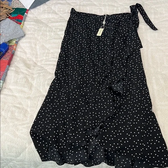 Max Studio Black and White Polka Dot Wrap Skirt - Picture 1 of 4